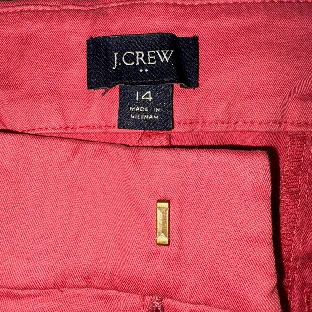 J.‎ Crew Women's Pink Coral 9” Bermuda Chino Shorts Size 14 Preppy Nautical